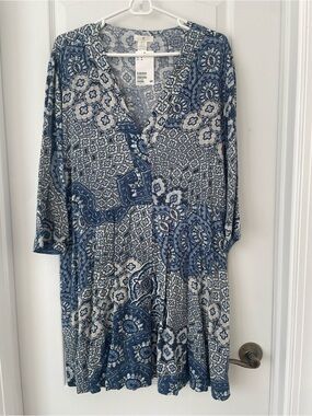 H&M Blue and White Long Sleeve Printed Dress